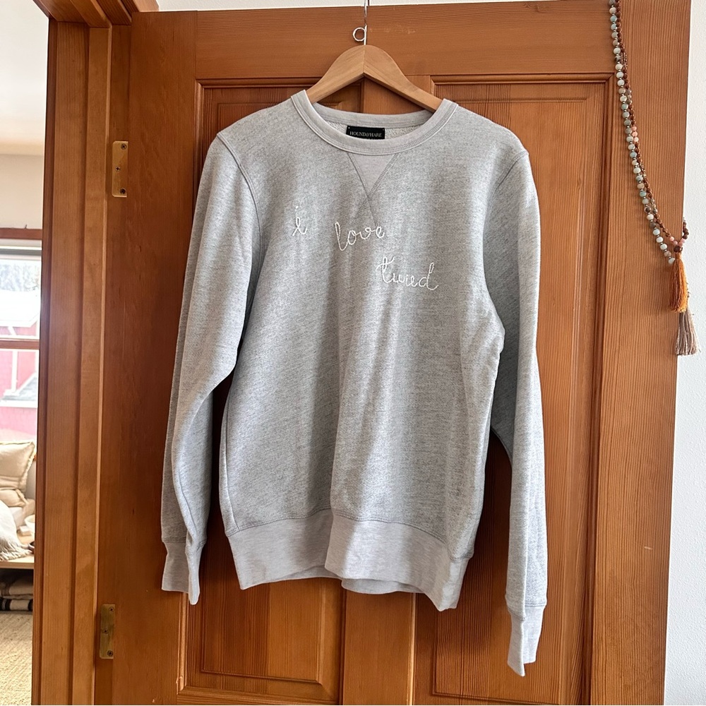 “ I love Tweed” Hound & Hare sweatshirt. - Picture 2 of 7